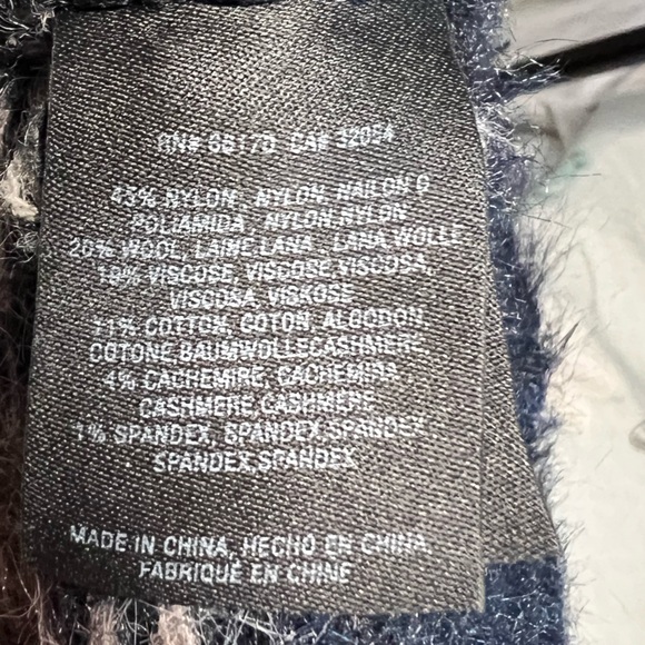 Anthropologie Sleeping On Snow Embellished Fair Isle Black Grey Fuzzy Sweater S - Picture 11 of 12